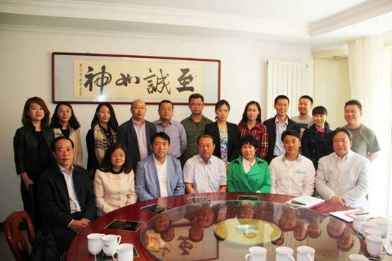 內蒙古羊絨產(chǎn)業(yè)發(fā)展研討沙龍在呼和浩特召開