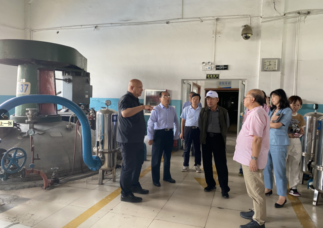 中國糧食行業(yè)協會雜糧分會理事長王振忠一行來內蒙古雜糧企業(yè)實地調研